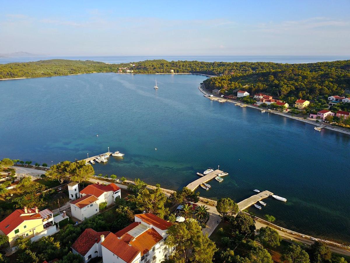 Gorgonia Apartments & Suites Verunić Eksteriør bilde