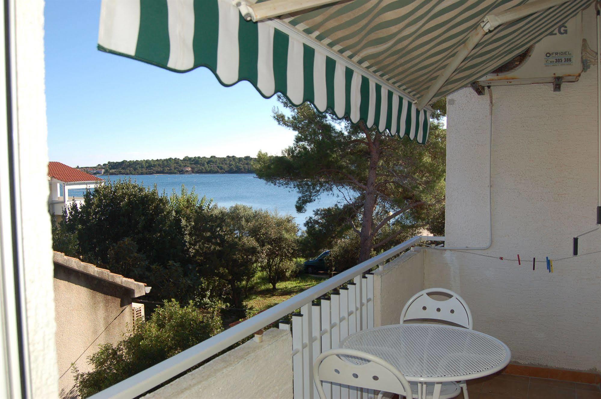 Gorgonia Apartments & Suites Verunić Eksteriør bilde